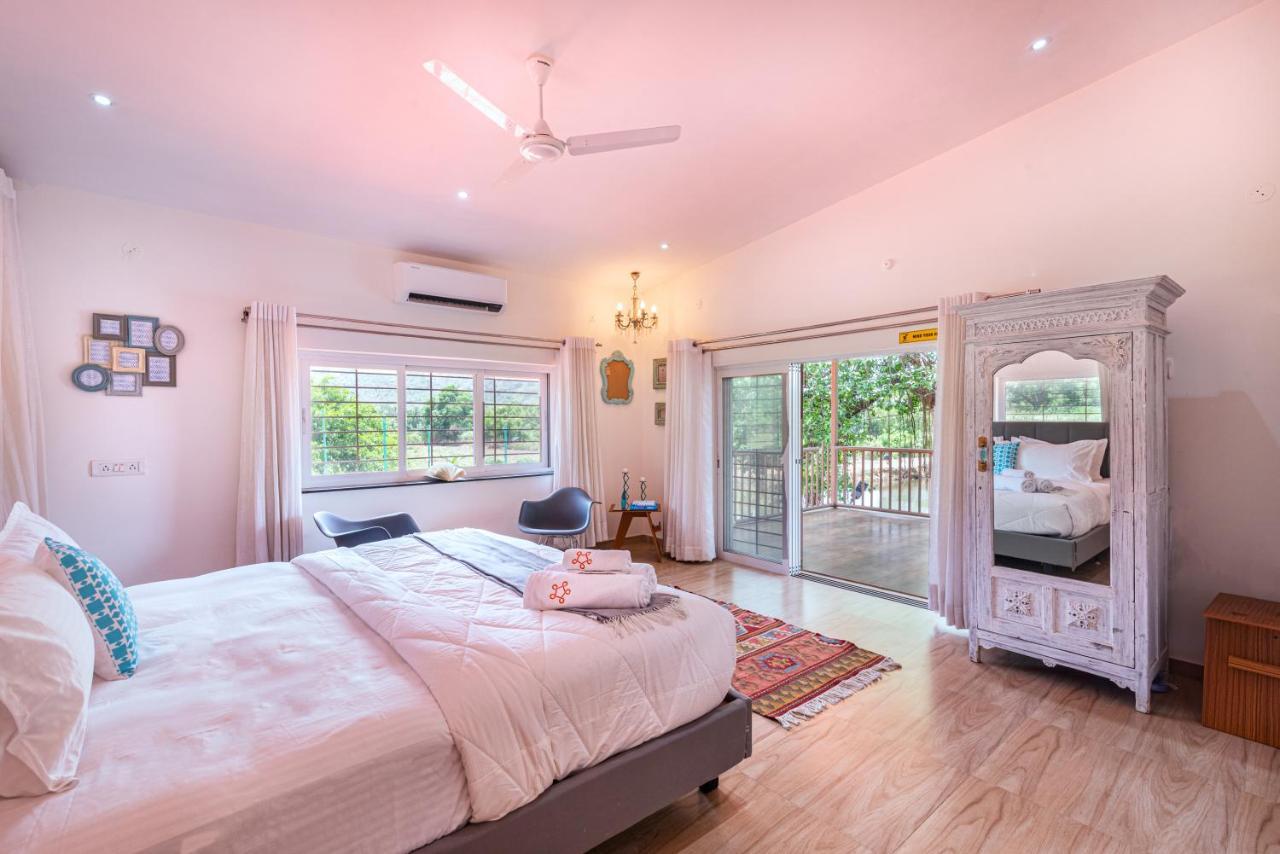 Saffronstays Vyom Farms Karjat Luaran gambar